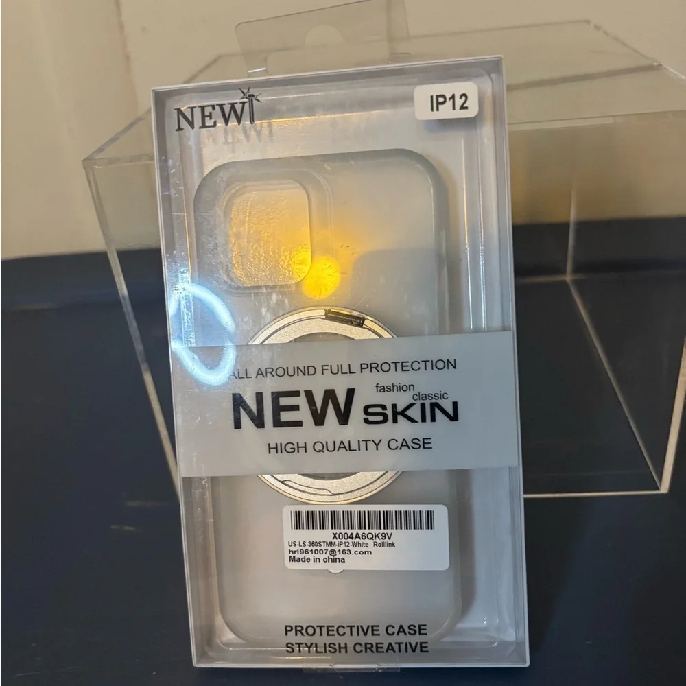 Opaque Clear MagSafe Cell Phone Case for iPhone 12